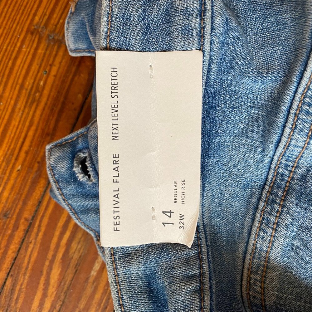 American Eagle Flare Jeans